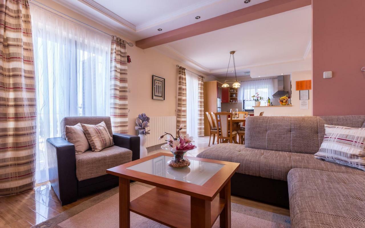 Apartment Smilja Malinska Exteriér fotografie